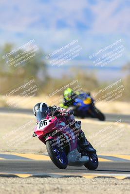 media/Jan-10-2025-CVMA Friday Practice (Fri) [[489e0da257]]/Group 4 and Trackday/Session 5 (Turn 7)/